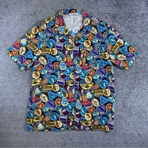 Disney Parks AOP Passport Collection Vented Hawaiian Camp S/S Shirt Mens Large